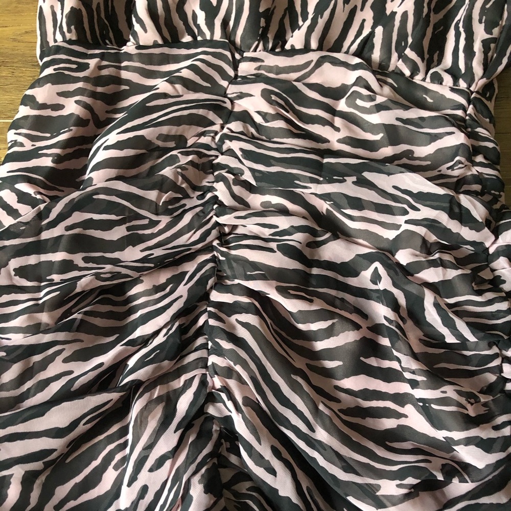 ENDLESS ROSE-NWT Thin Strap Ruffle Dress - Picture 8 of 12
